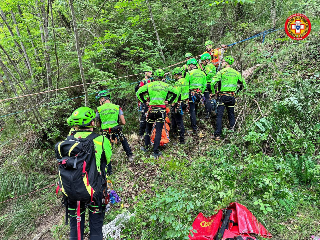 Pioraco - Gruppo di escursionisti si perde: recuperati dal Soccorso Alpino